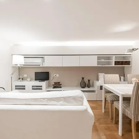 Nocleg ze śniadaniem Artist Loft House Bari