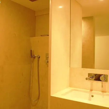 Artist Loft House Bed & Breakfast Bari